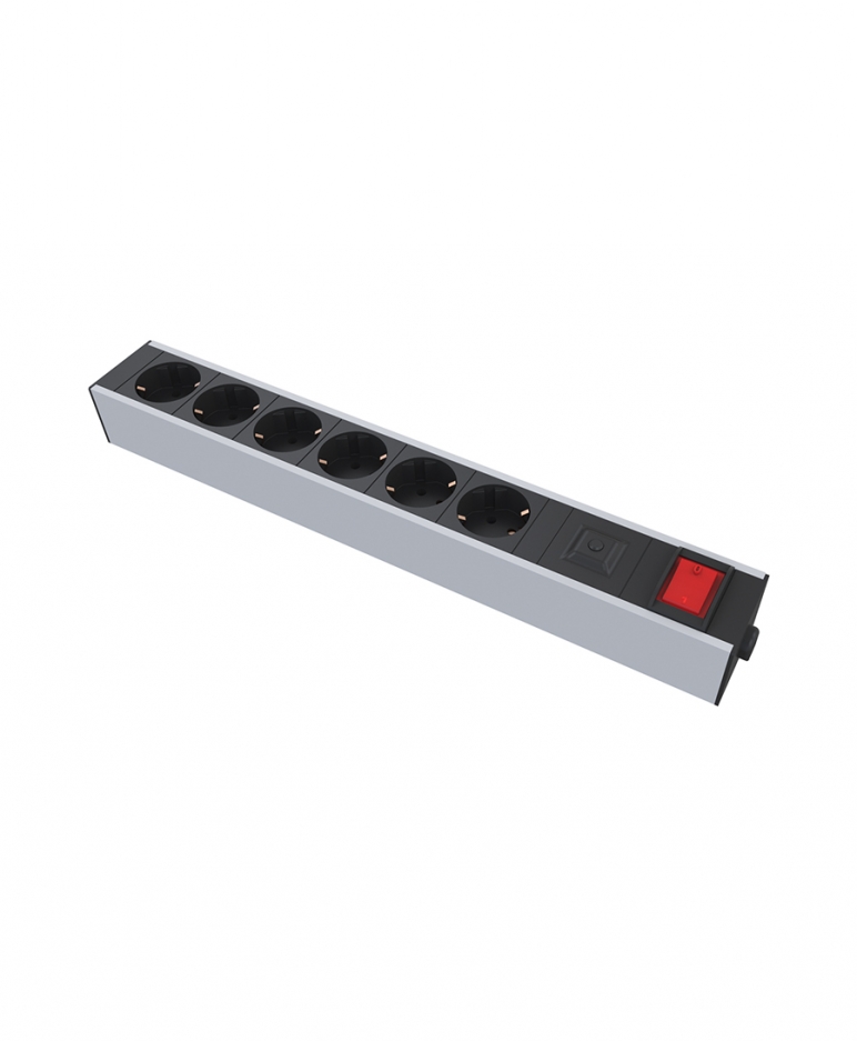 7040 PDU 1,5U  6 Prizli  Açma-Kapama Anahtarlı, Aşırı Akım Korumalı 